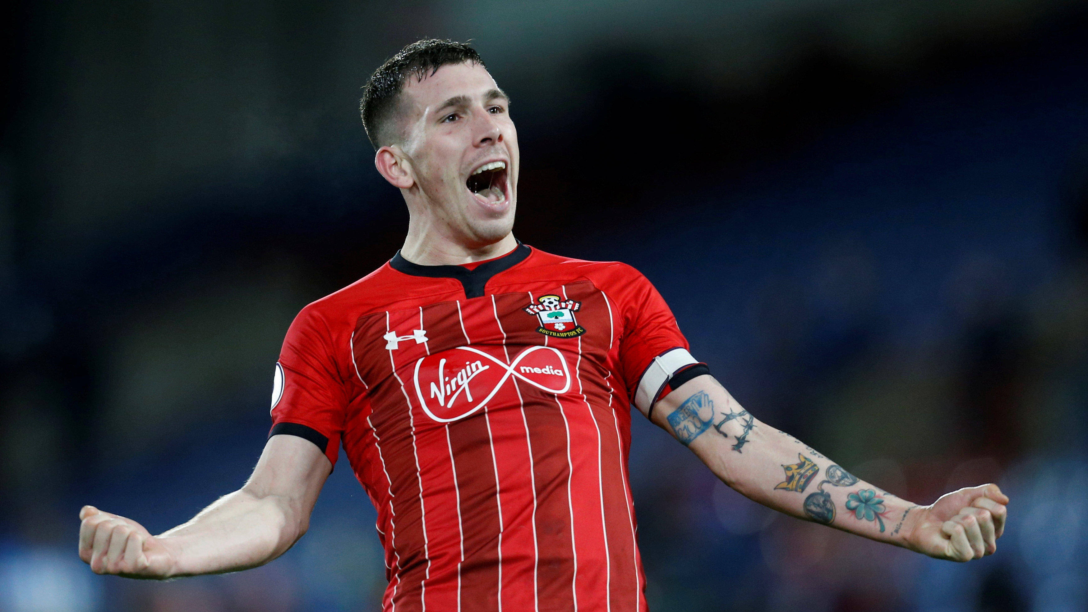 包含南安普顿取得连胜，英格兰足球联赛冲击前四！的词条