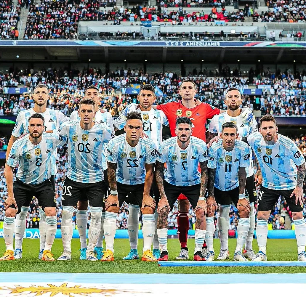 包含强强对决：欧洲联赛冠军迎战南美顶尖球队！的词条