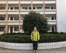 索尔格亚实现千里阔步，喜获一胜