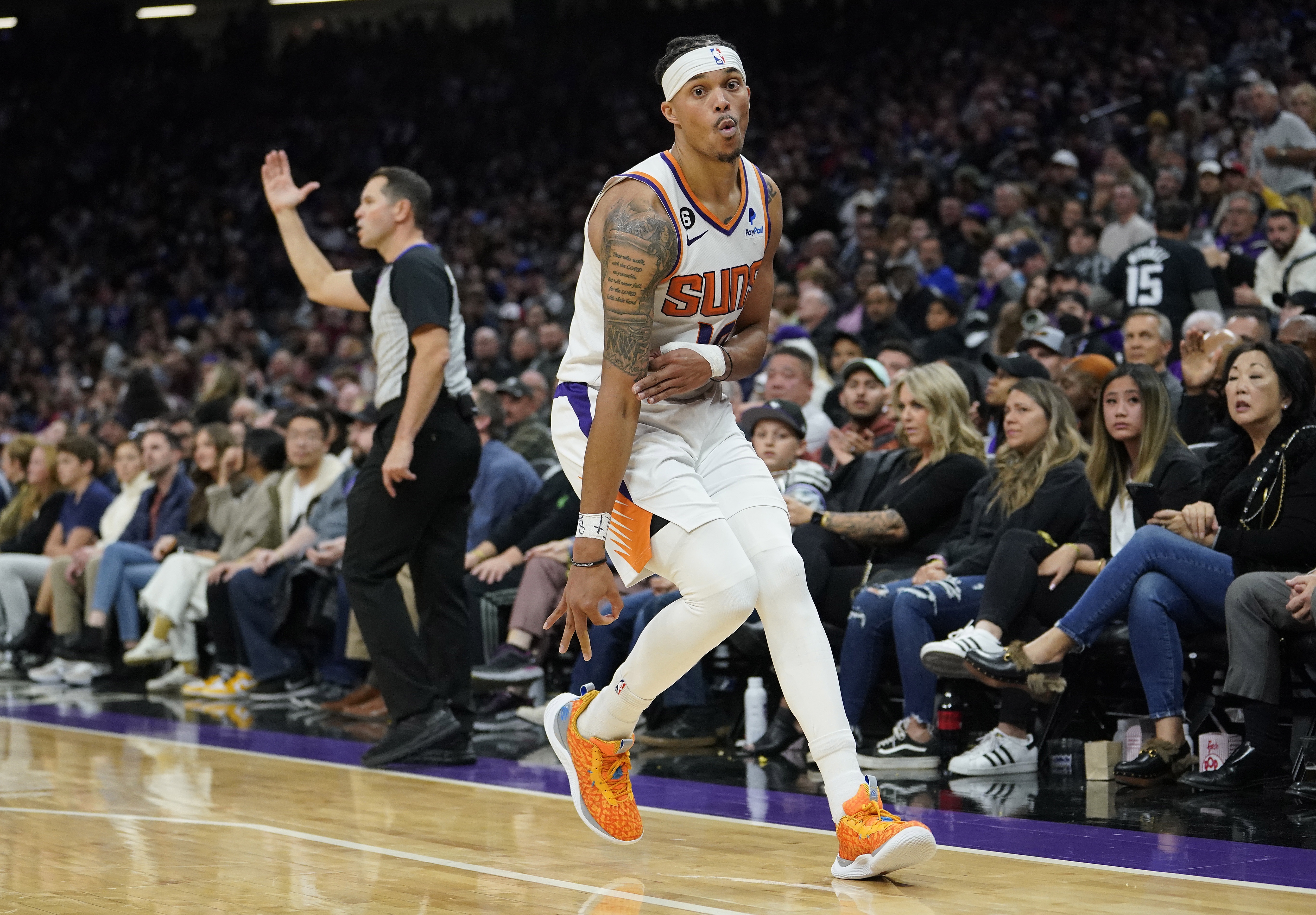 开拓者力克掘金，继续取得胜利的简单介绍