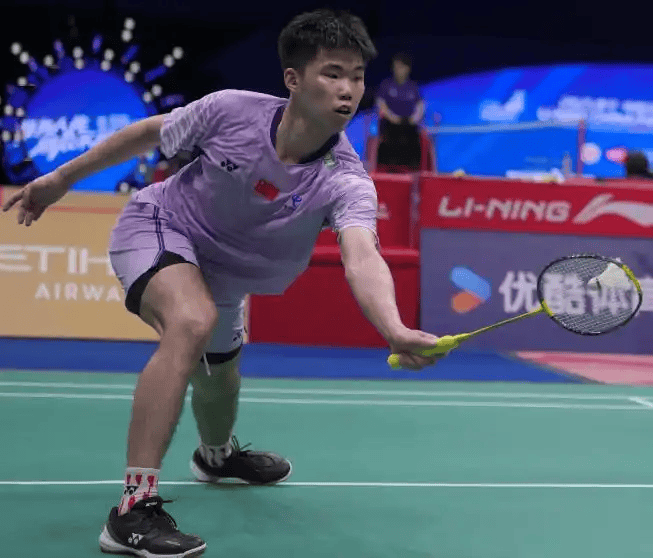关于泰国羽毛球队横扫英格兰羽毛球队，林丹送出助攻的信息