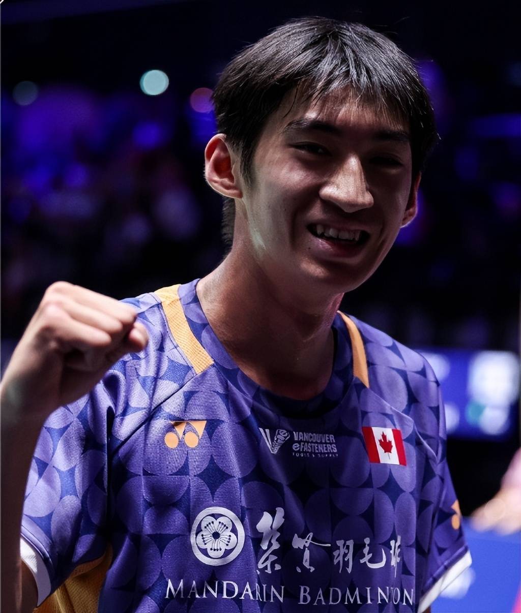 关于印尼羽毛球队鏖战日本羽毛球队，林丹统治全场的信息