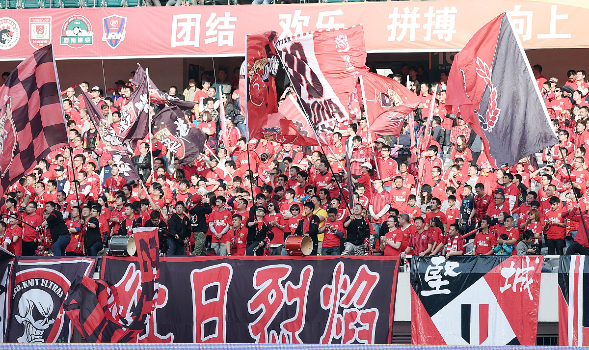 世界赛舞台，亚洲杯代表国家出征荣耀的简单介绍