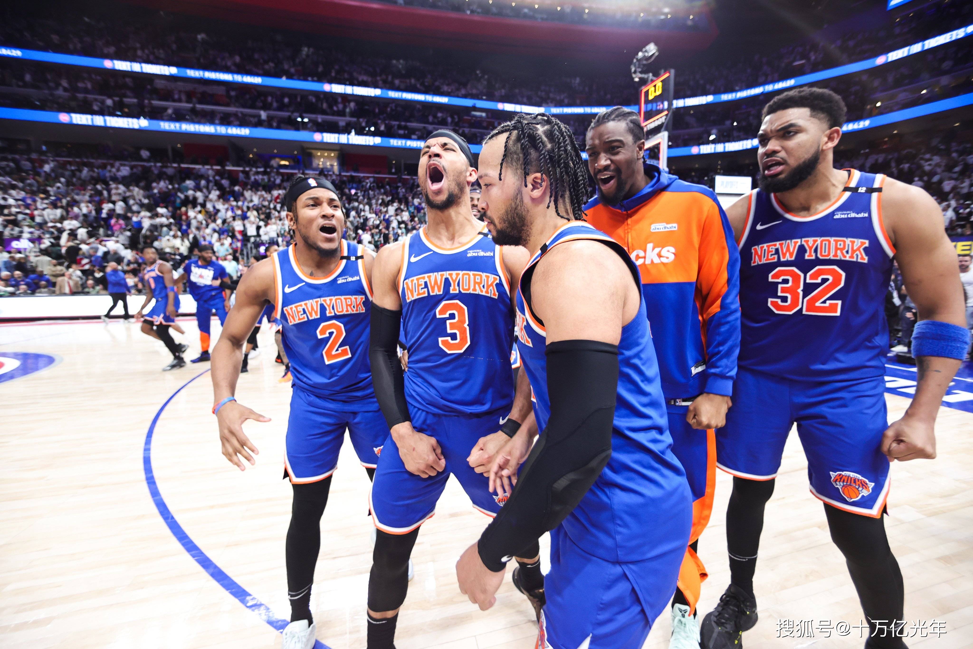 开云体育官网-尼克斯险胜浙江队，塔图姆扛起全队