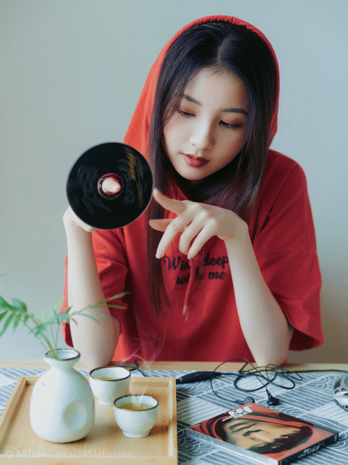 乔治绝境亮剑,那一刻的沉默与呐喊,如何铸就魔术对老鹰的完胜?