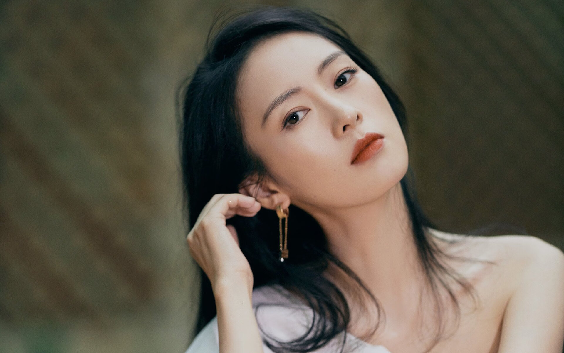 非洲雄鹰啄伤蓝鹰!那不勒斯防线遭尼日利亚双星肢解,奥亚尔萨瓦尔演绎完美进攻