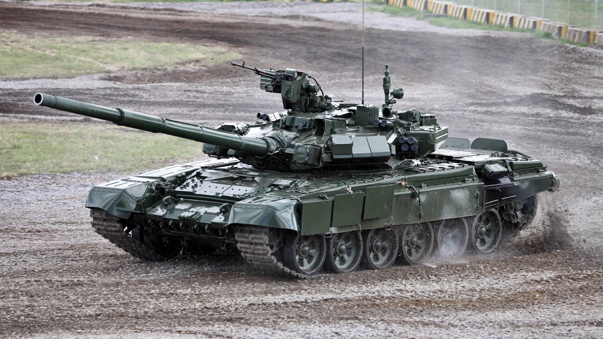 布克绝境重生轰40+破心魔，马刺团队风暴绞杀骑士双核